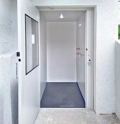 Plataforma AC08 Cabinada